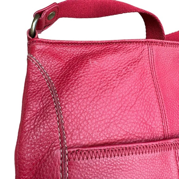 The Sak Leather Crossbody Bag Womens Purse Pebbled Leather Soft Adjustable Red - Picture 9 of 13